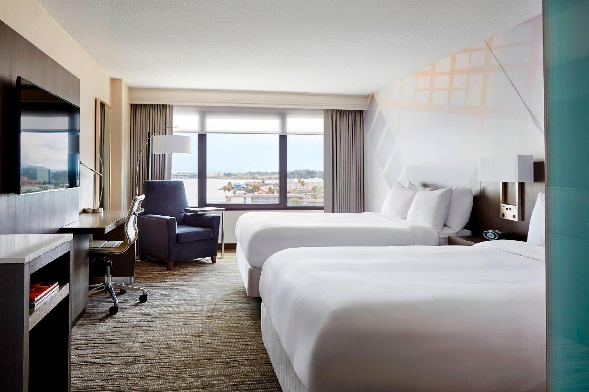 San Francisco Airport Marriott Waterfront Hotel Бърлингейм Екстериор снимка